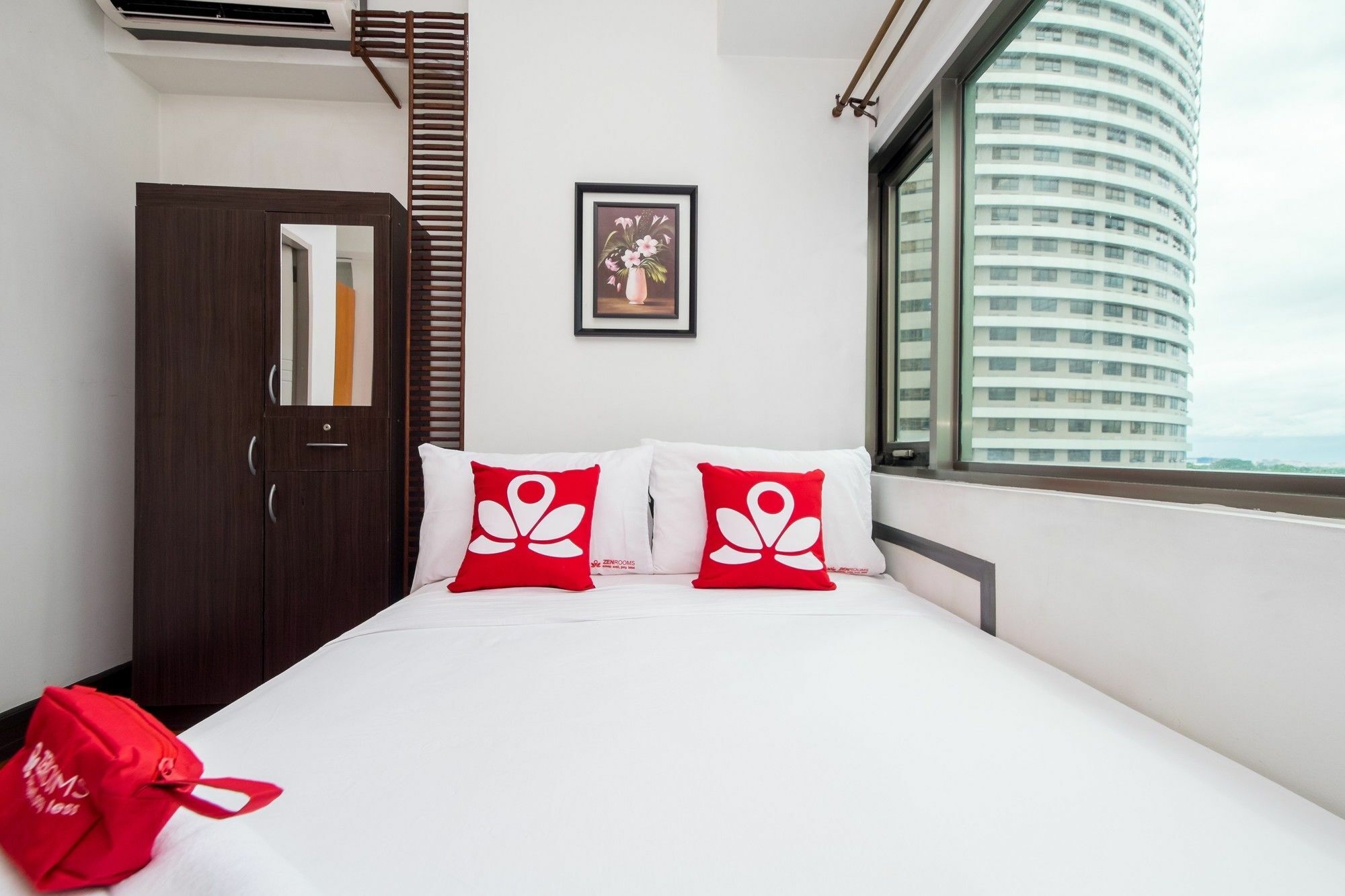 Zen Home Forbeswood Parklane Bgc Taguig Dış mekan fotoğraf