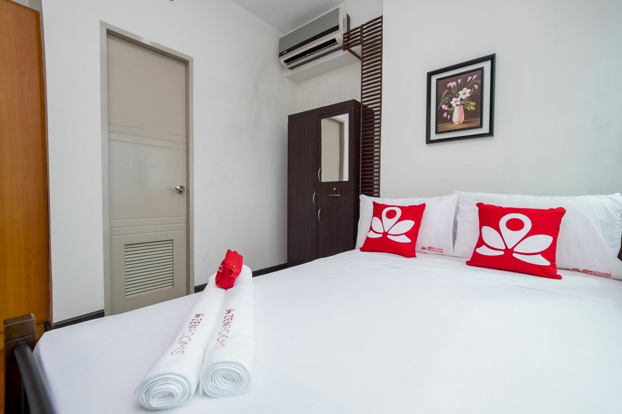 Zen Home Forbeswood Parklane Bgc Taguig Dış mekan fotoğraf